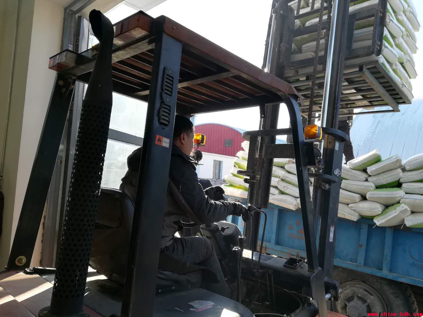 點擊瀏覽下一頁