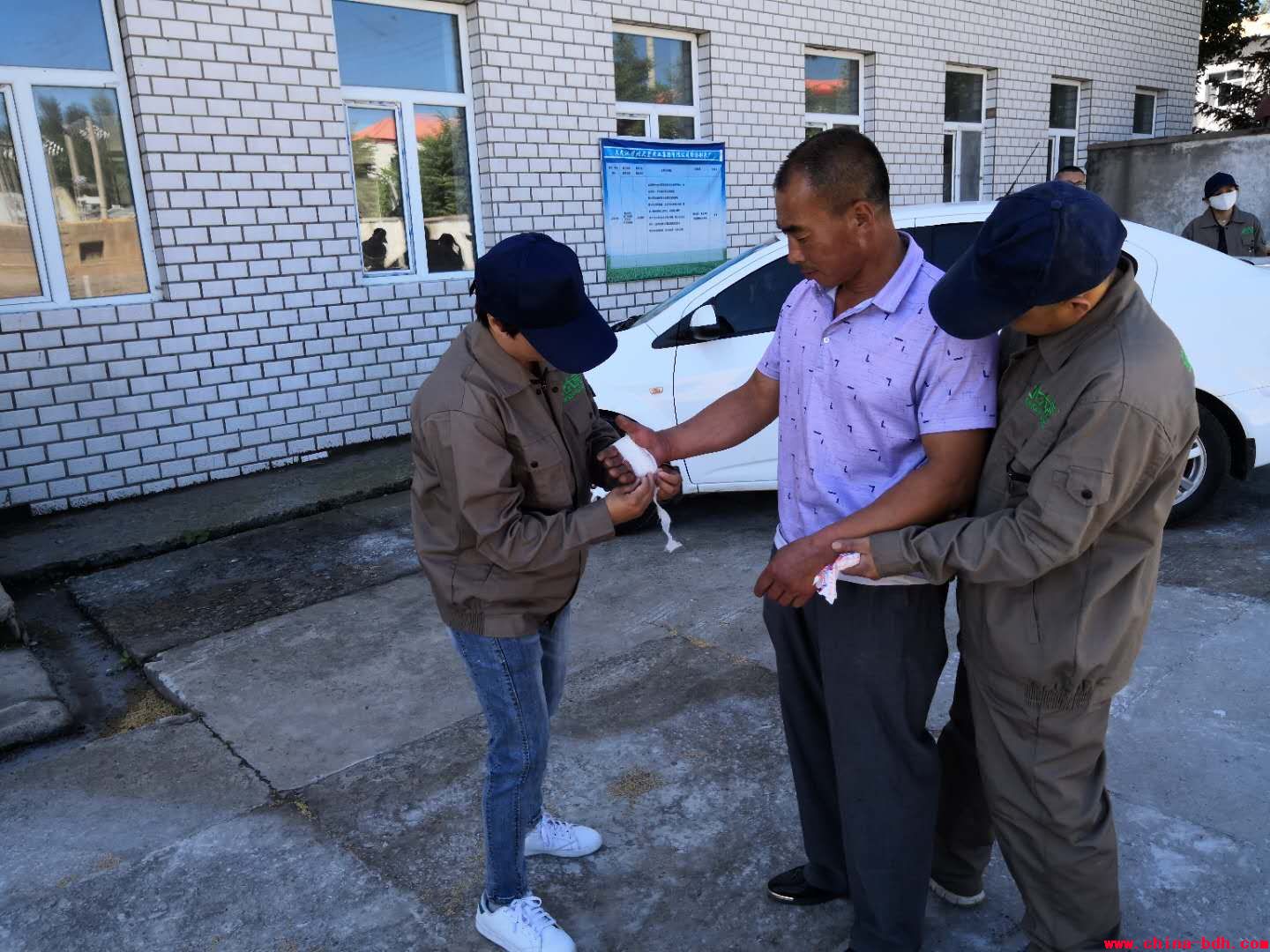 點擊瀏覽下一頁